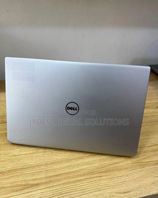 Laptop Dell XPS 13 9360 8GB Intel Core I5 SSD 256GB - thumbnail 2