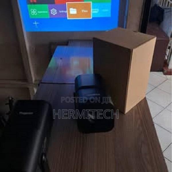 Wi-Fi, Bluetooth Android Projector Hy 320 - main view