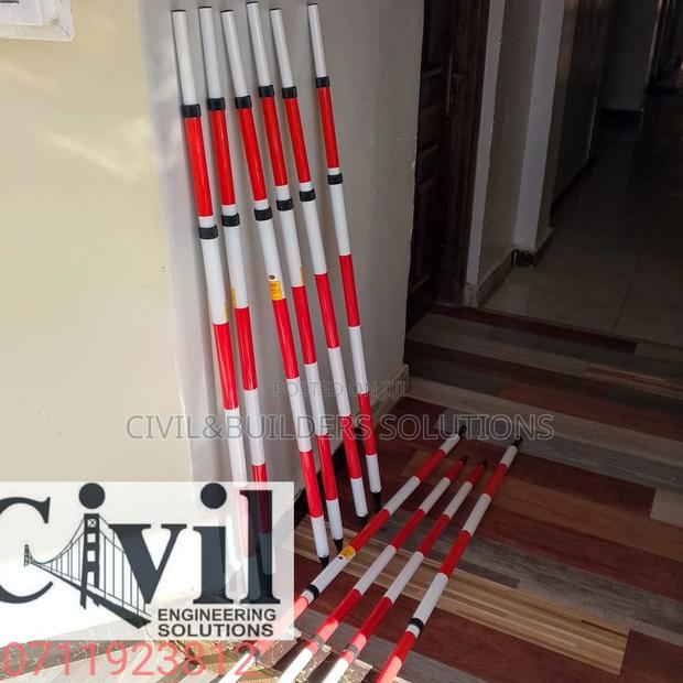 Red & White (Telescopic Ranging Rod) - main view