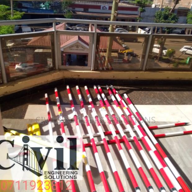 Surveyor’S Telescopic Ranging Rod - main view