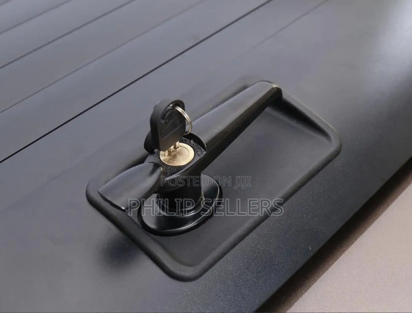 Roller Shutter for Toyota Hilux (2016+) Double Cab Bed Black