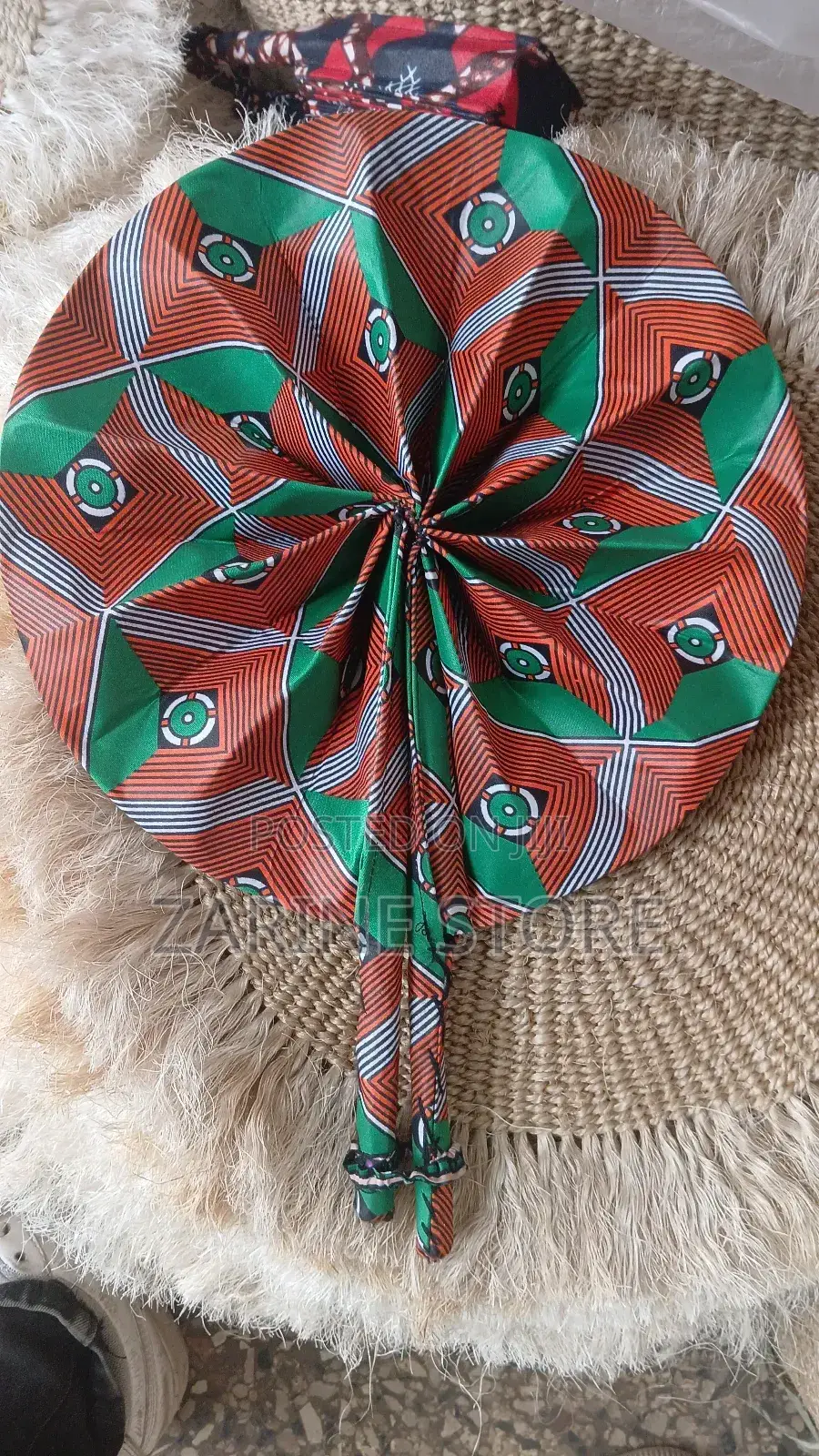 Foldable Hand Held Fan Recommend for Any Party/ Ceremony