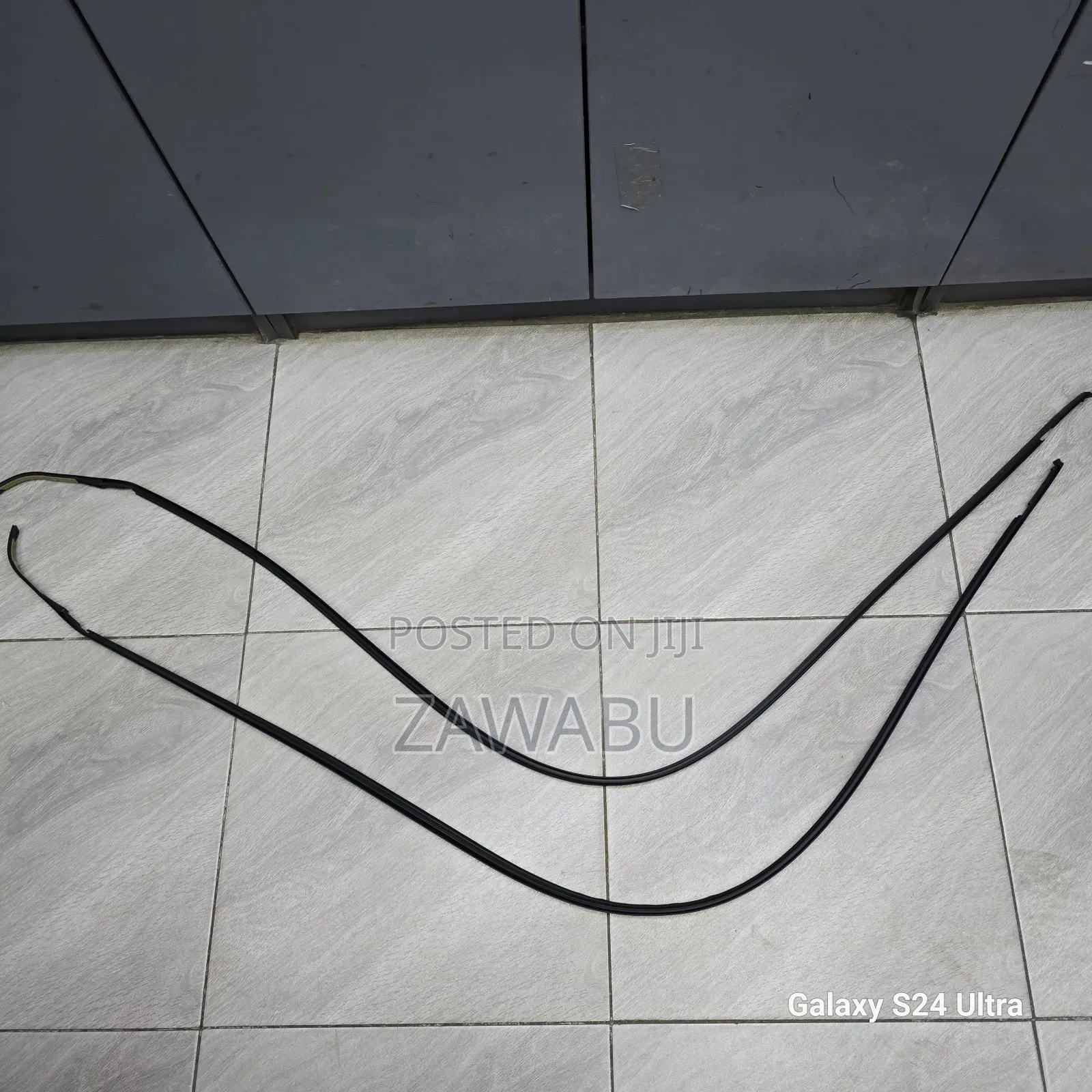 Roof Moulding Toyota Hilux 16-20 Double Cab