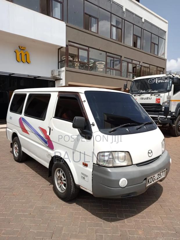 Mazda Bongo 2013 White - thumbnail 3