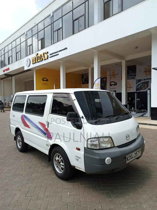 Mazda Bongo 2013 White - thumbnail 4