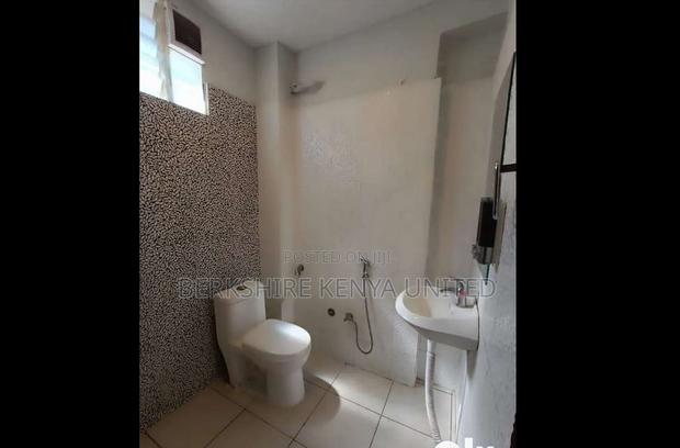 Nice Studio In A Nice Area - thumbnail 4