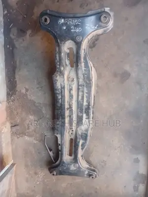 Harrier 2012 [2 Wheel ] Rear Cross Member(Cradle)