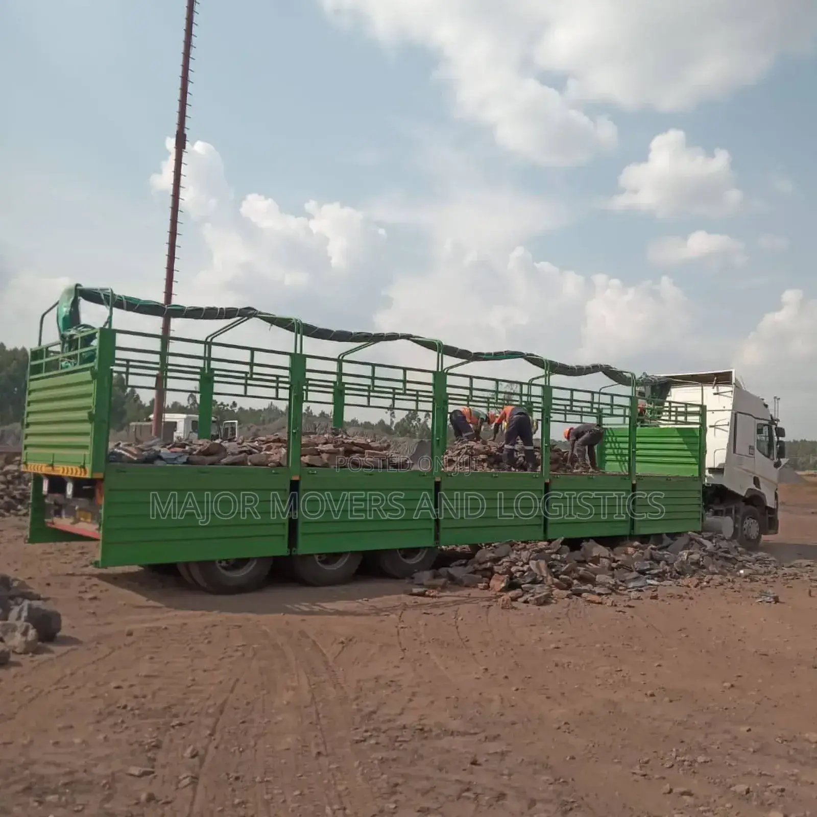 High Sided Trailer for Both Local and Transit Jobs Available