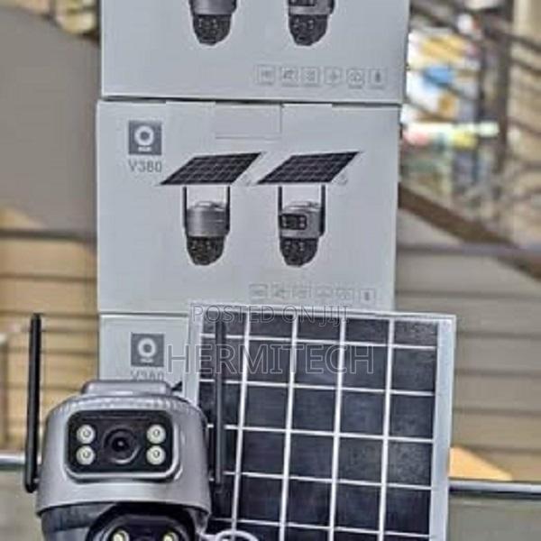 4g Dual Lens Camera Solar Powered Pan Tilt Security Camera