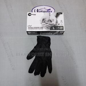 Non-Sterile Powder Free Black Nitrile Gloves - main view