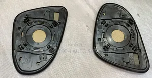 Fielder /Axio Side Mirror Glass