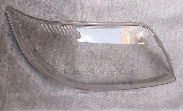 Fielder 2005 Headlight Lens