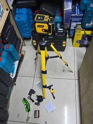 Dewalt Lasser Level 
With 1.2m Stand 
2 Batteries