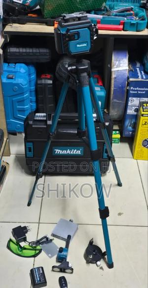 Makita Lesser Level. 2 Batteries - thumbnail 2