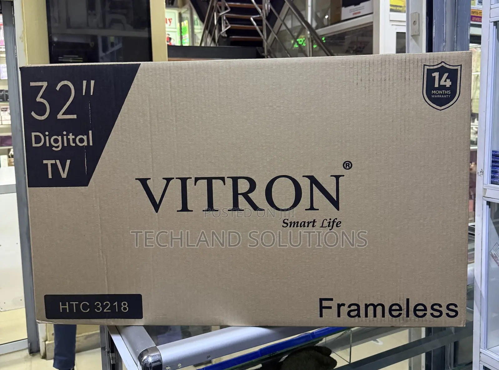 Unused Vitron 32'' Tv