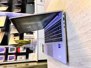 Laptop HP EliteBook 840 G8 16GB Intel Core I7 SSD 256GB