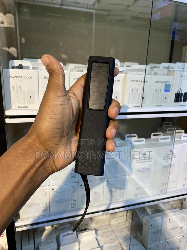 Samsung Flat -Tv-Remote Bn59-01385a Voice With Case/Cover - main view