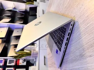 Laptop HP ProBook 440 G8 16GB Intel Core I7 SSD 512GB