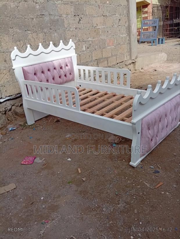 Pink Kids Bed for Girls With Knob Decor