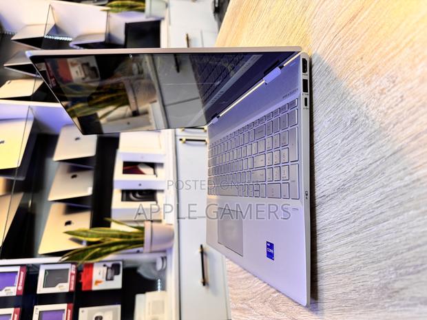 Laptop HP Envy 15 16GB Intel Core I7 SSD 2T - thumbnail 2