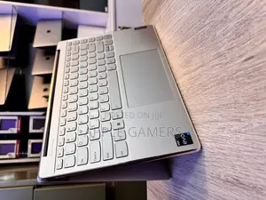 Laptop Lenovo Yoga 9i 16GB Intel Core I7 SSD 512GB