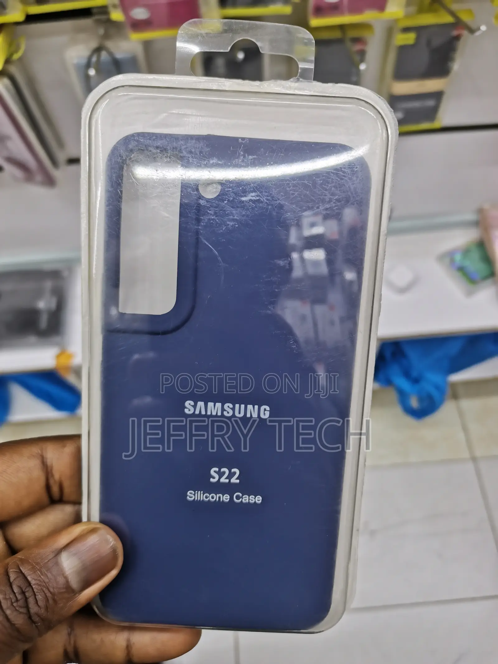 Elago Samsung Galaxy S22 Liquid Silicone Case, Full Body