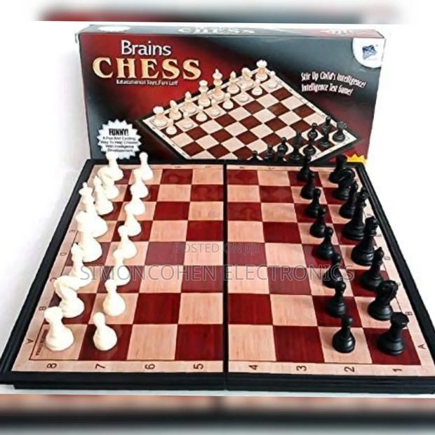 Brain Chess Magnetic Board Game - main view