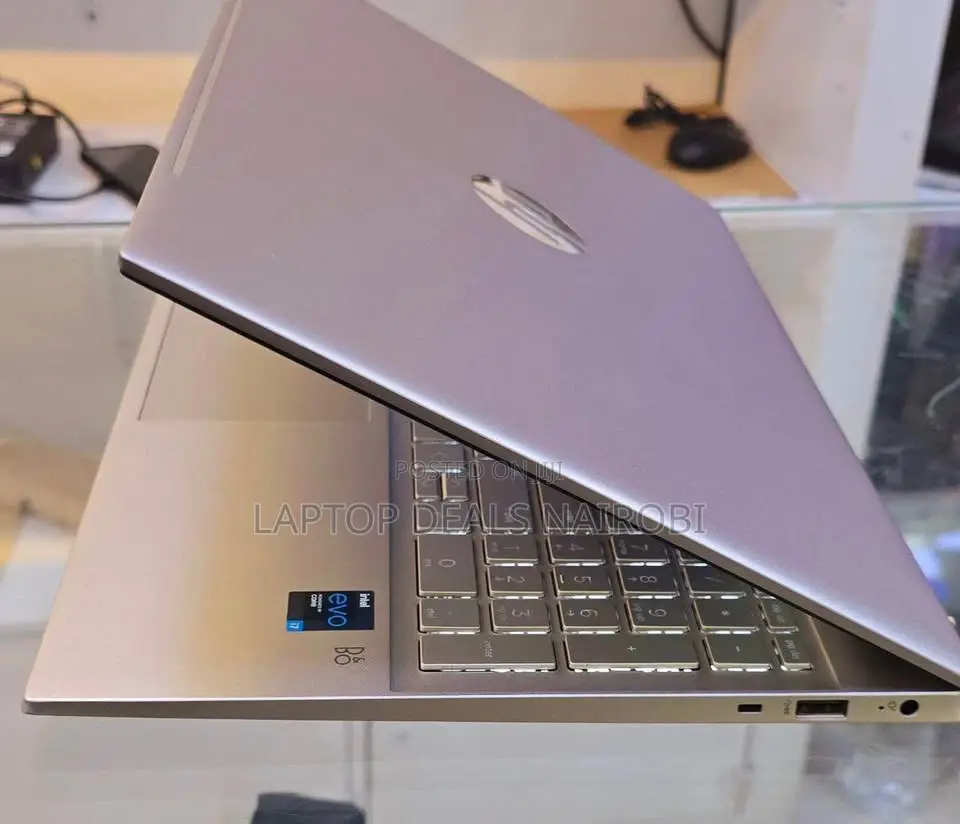 Laptop HP Pavilion 15 8GB Intel Core I5 SSD 256GB