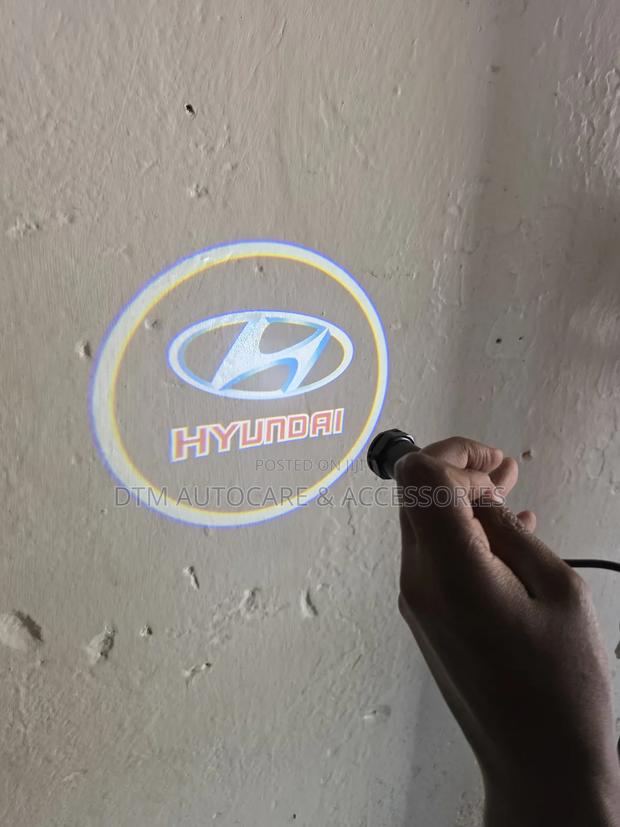Hyundai Door Light - main view