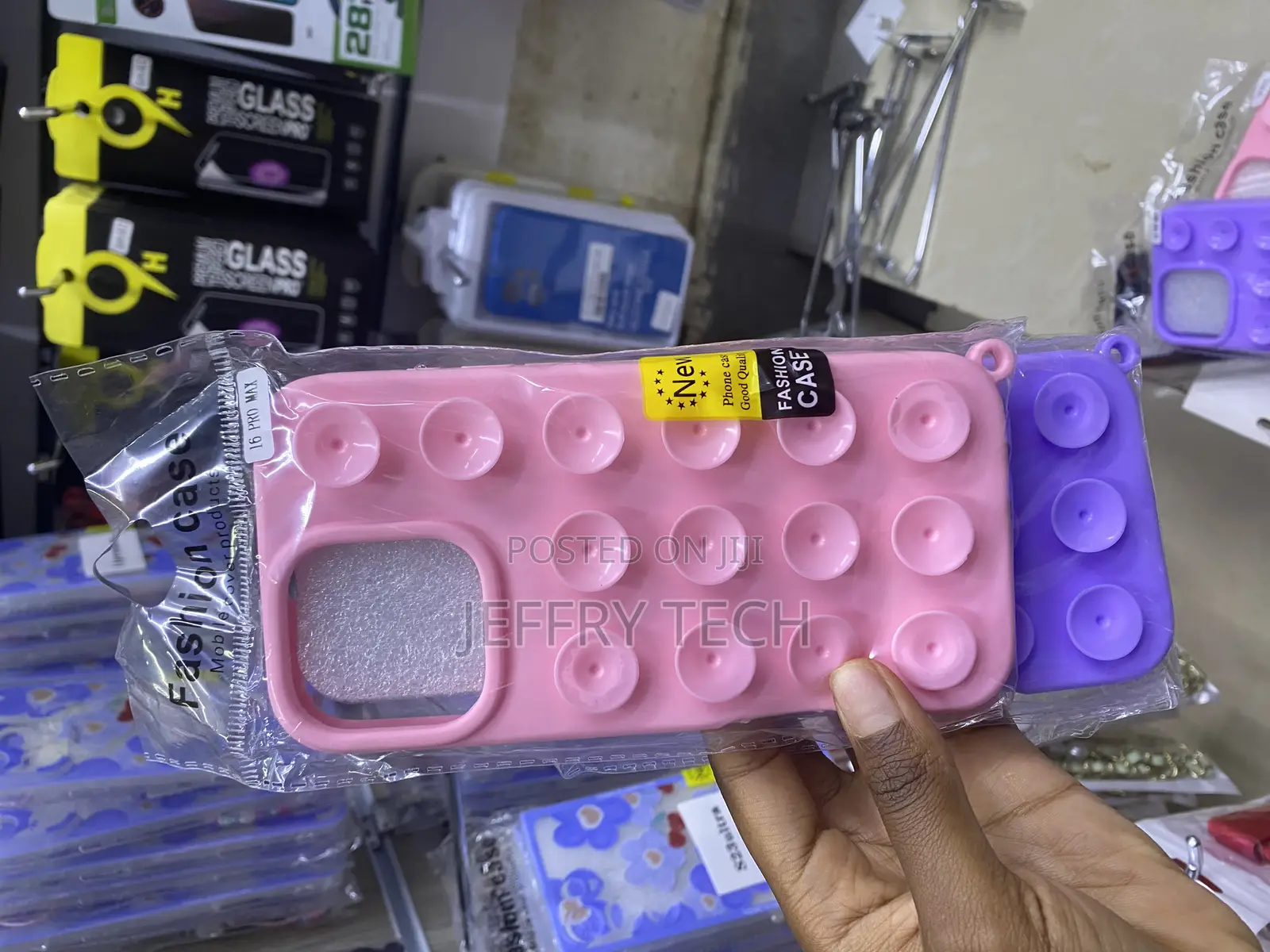 Sonix Sticky Suction Case for iPhone 16 Pro Max