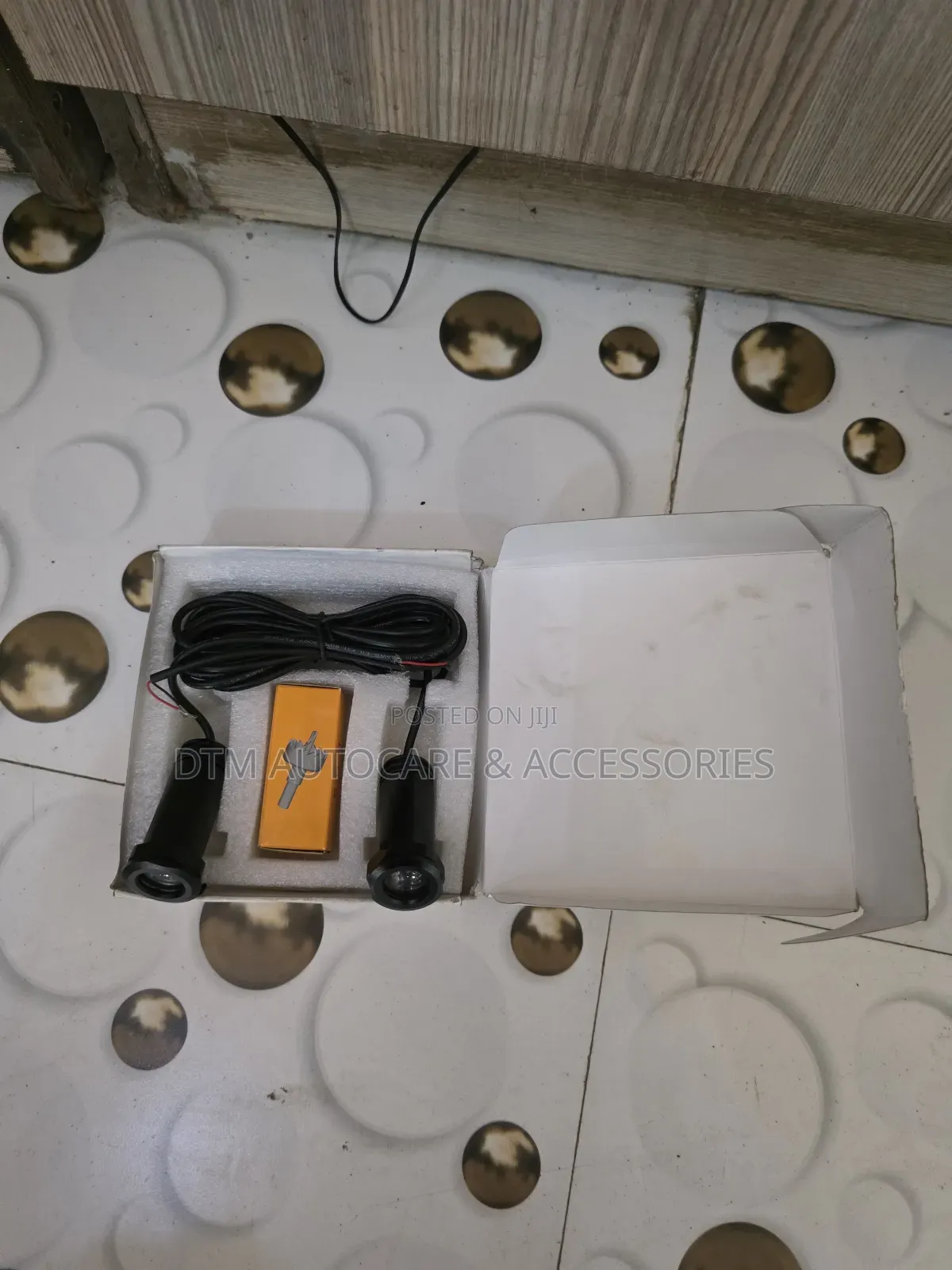Mitsubishi Door Light