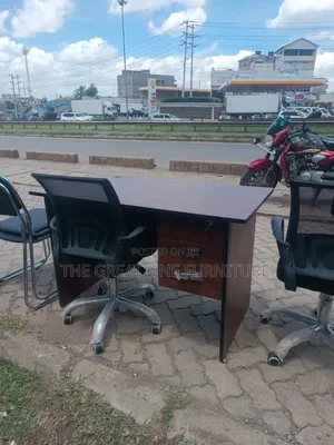 1m Quality Office Desk With Mesh Office Chair Qj6gc