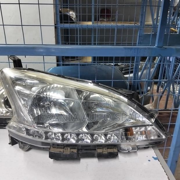 Nissan Slyphy Headlight