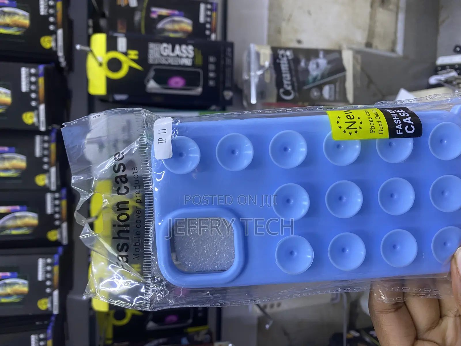 Smartish Gripmunk Sticky Lightweight Protective Case for 11