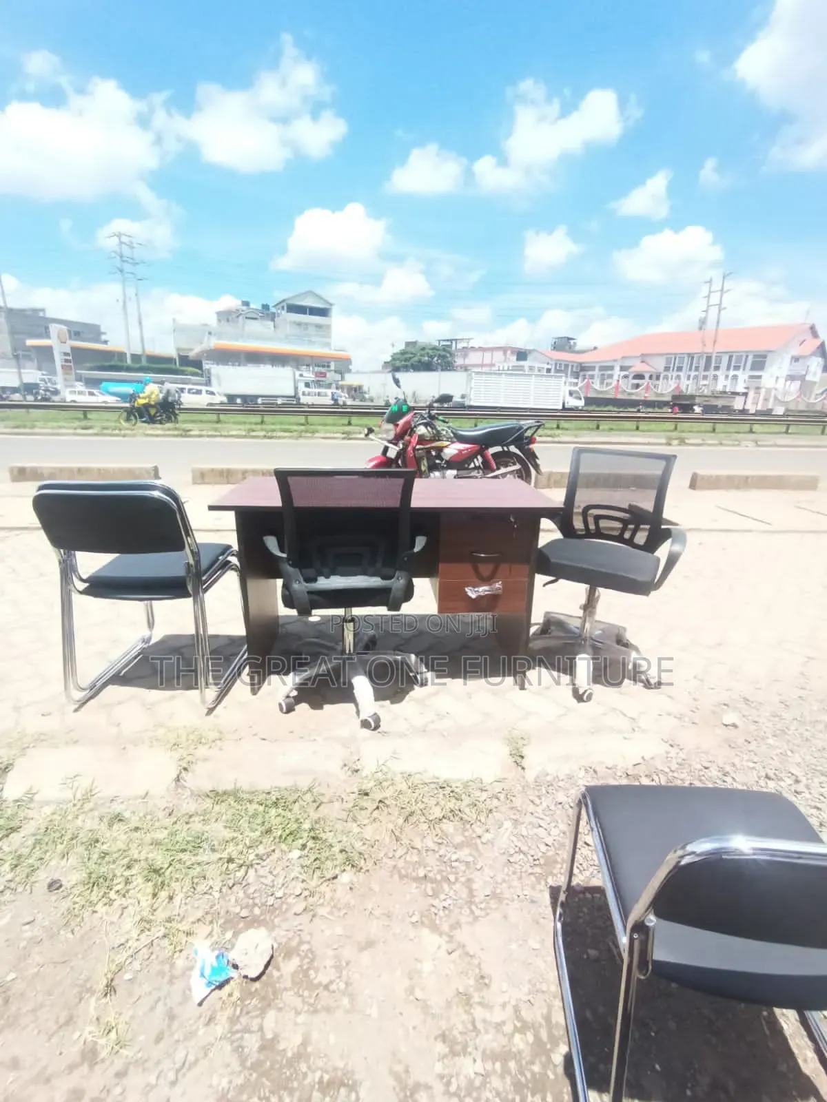 Elegant 1m Office Desk With Secretarial Mesh Chair Aj6bv