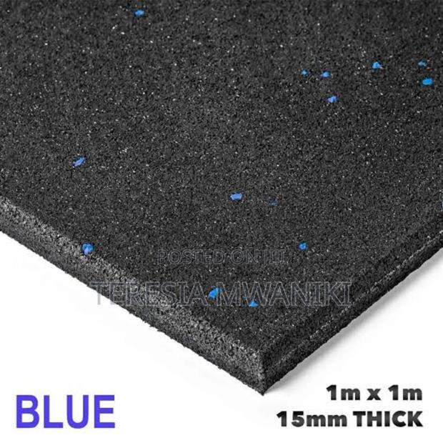 High Quality 1m× 1m Gym Rubber Mats - main view