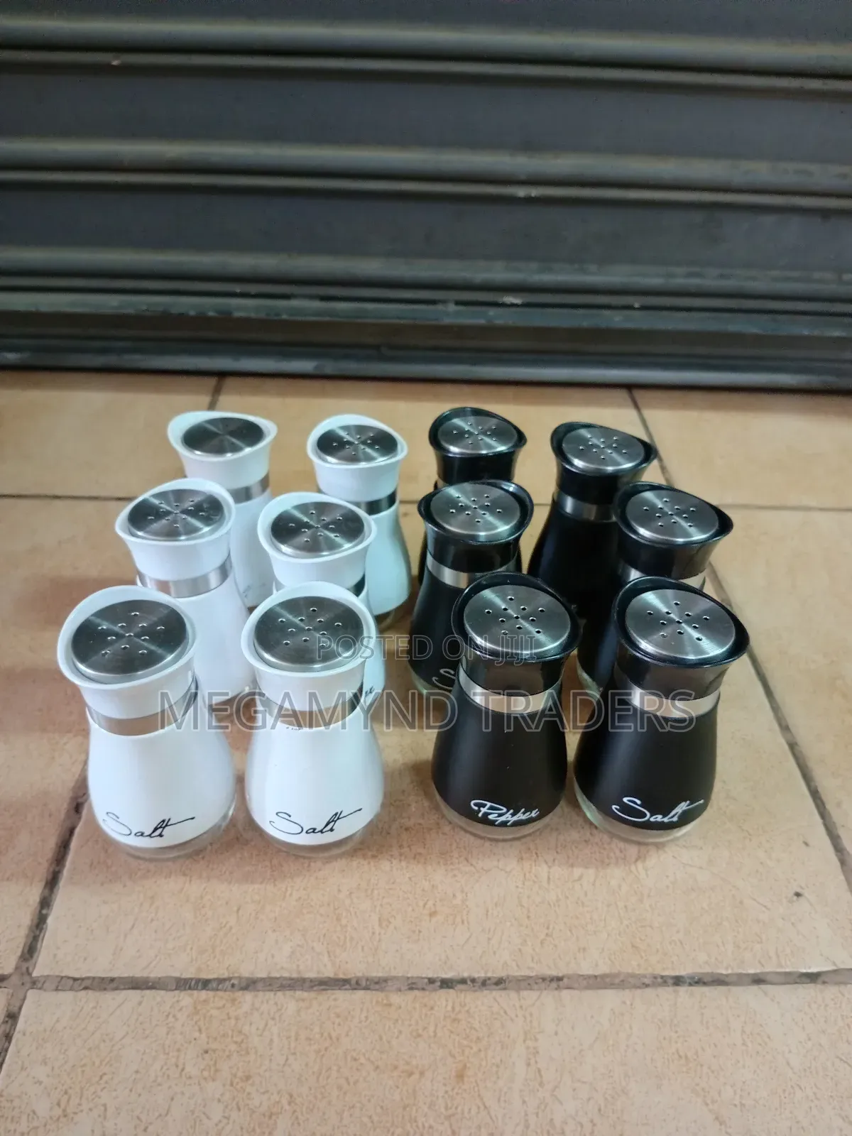Salt Shaker/Glass Salt Pepper Shaker