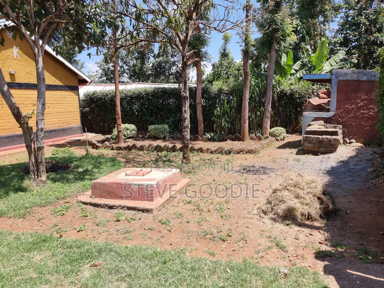 3bdrm Bungalow in Maili Nne for sale