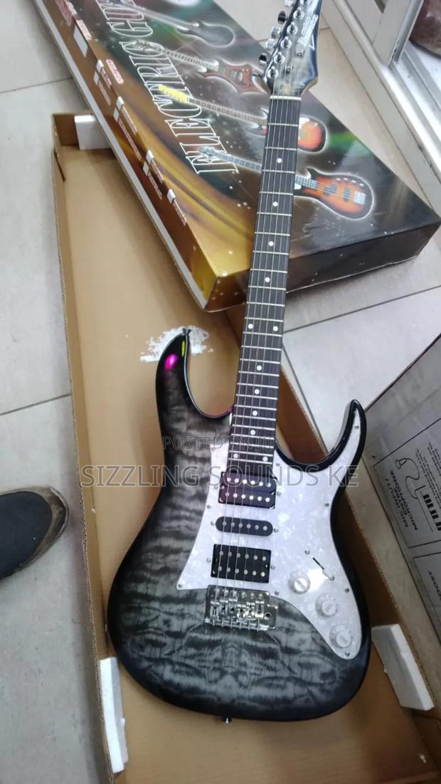 Ibanez Solo Electric Guitar - thumbnail 4