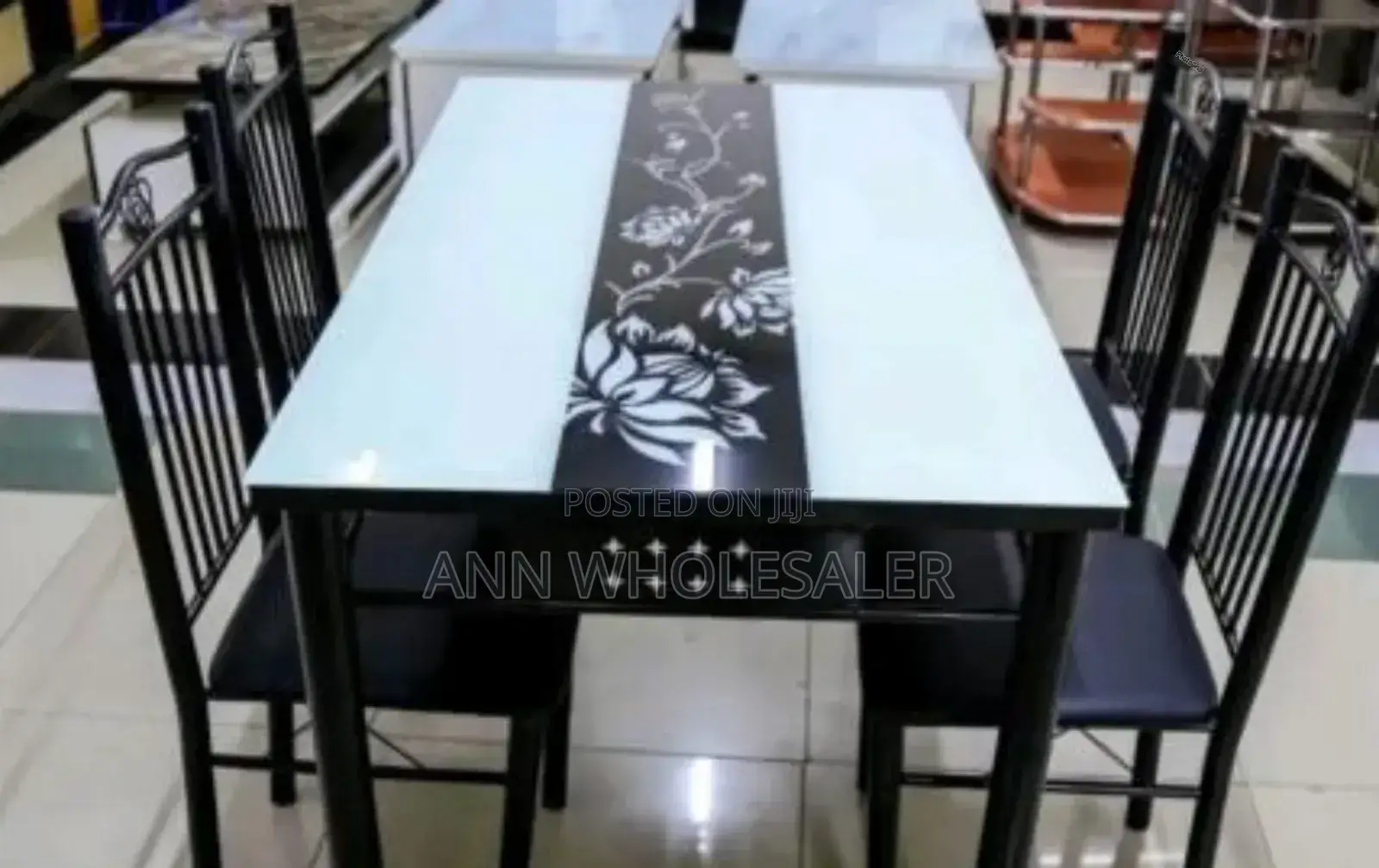 Executive 4 Sitter Dinning Table