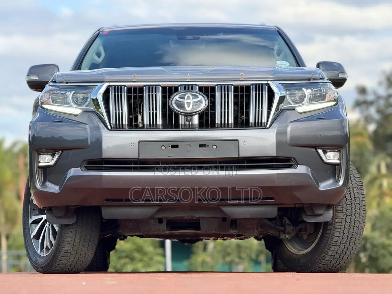 Toyota Land Cruiser Prado 2022 Gray
