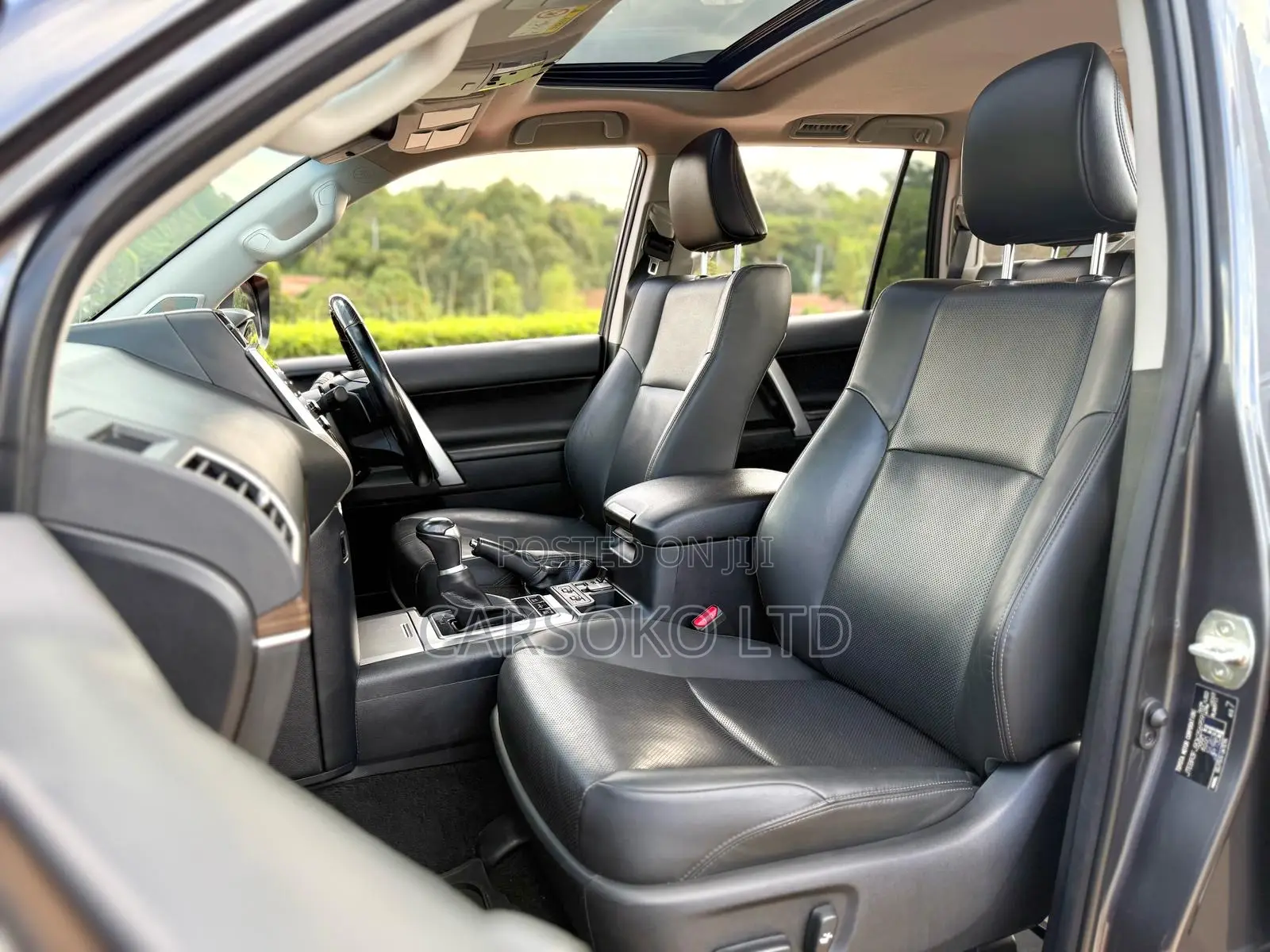 Toyota Land Cruiser Prado 2022 Gray