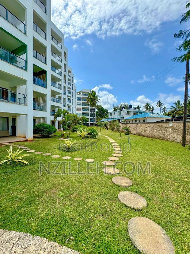 Furnished 3bdrm Apartment in Xanadu Luxury, Bamburi Beach for rent - thumbnail 3