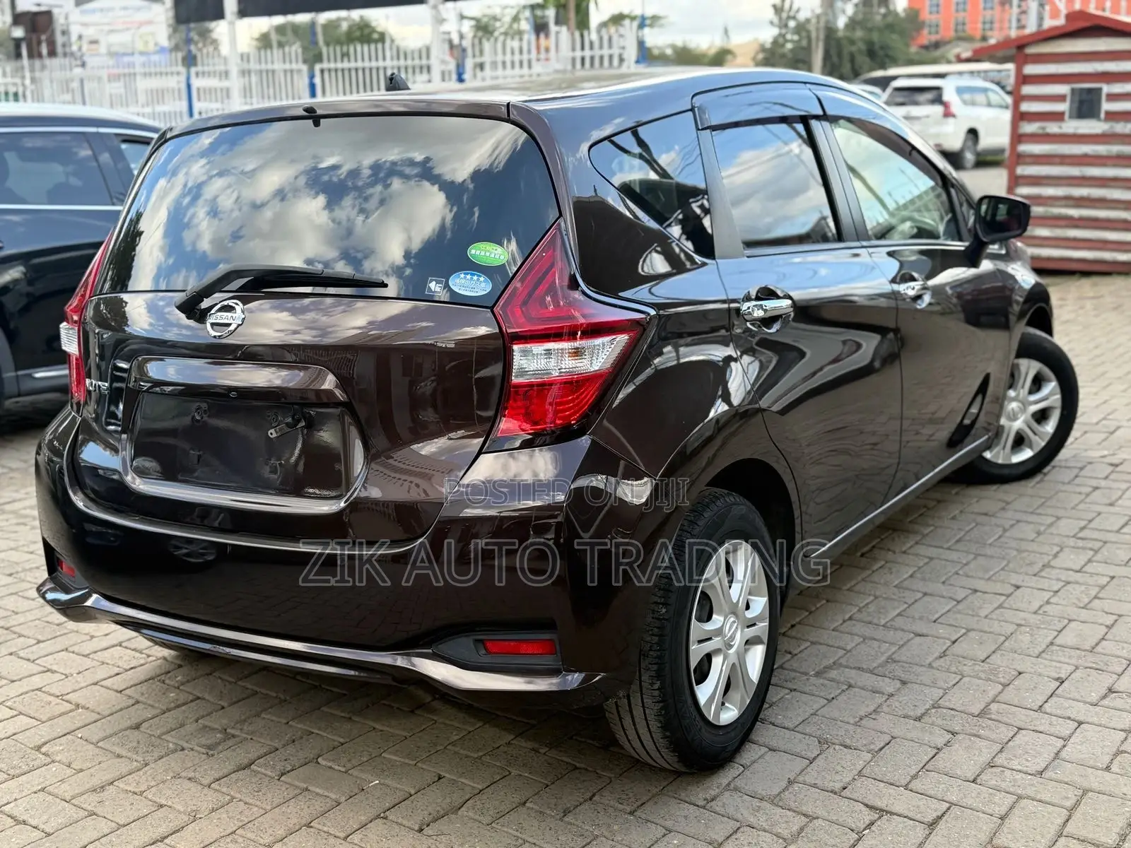 Nissan Note 2018 Brown