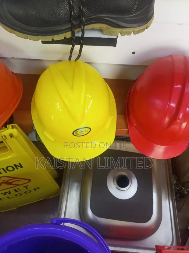 Construction Helmets - thumbnail 2