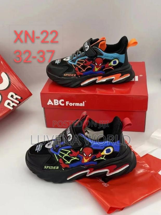 Boys Spiderman Sneakers - main view