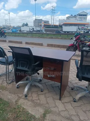 Quality Brown 1m Office Desk With Mesh Chair Hf5qk