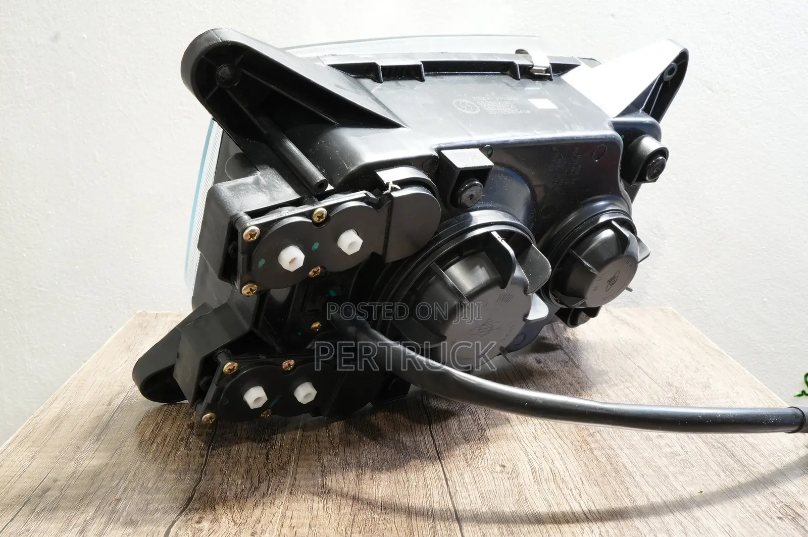 (2151a-/2151a-) Headlight Shacman SX2190 Sd280x180
