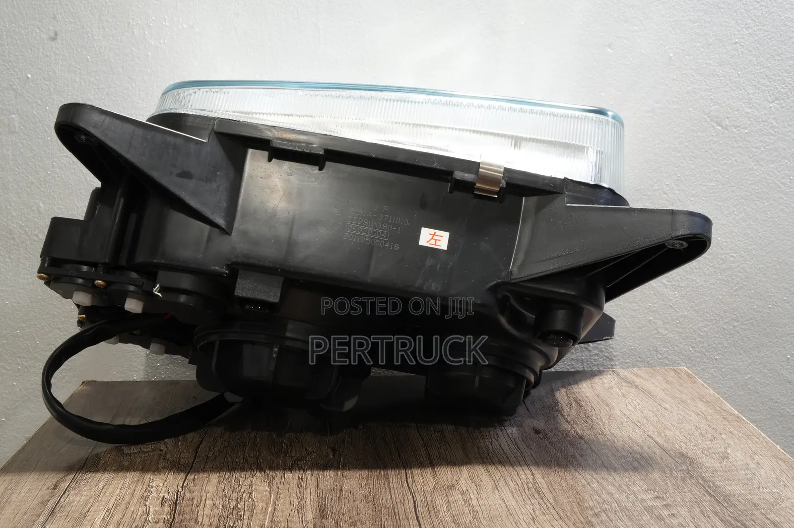 (2151a-/2151a-) Headlight Shacman SX2190 Sd280x180