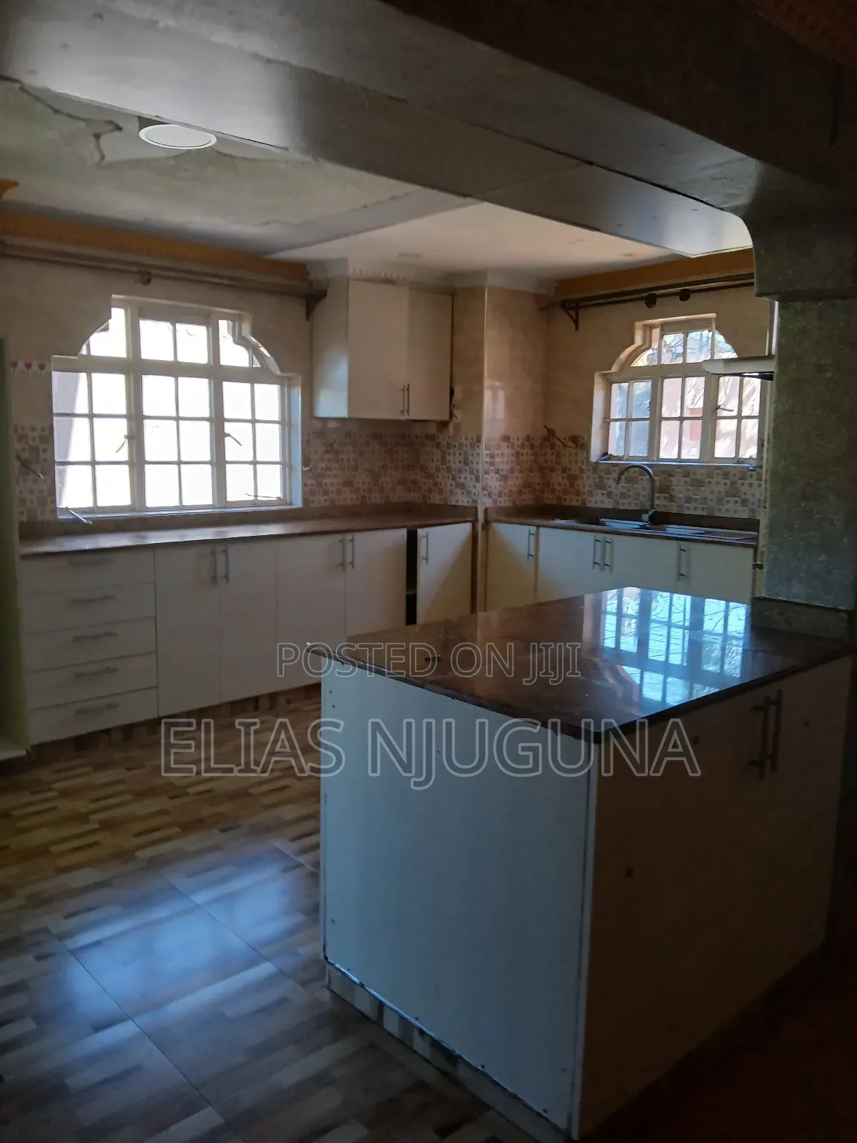5bdrm Maisonette in Membley Estate for rent